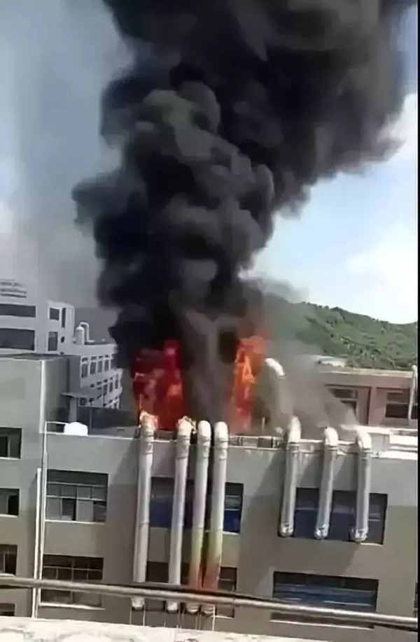 静电喷塑设备厂家：安全无小事，关注身边的点滴
